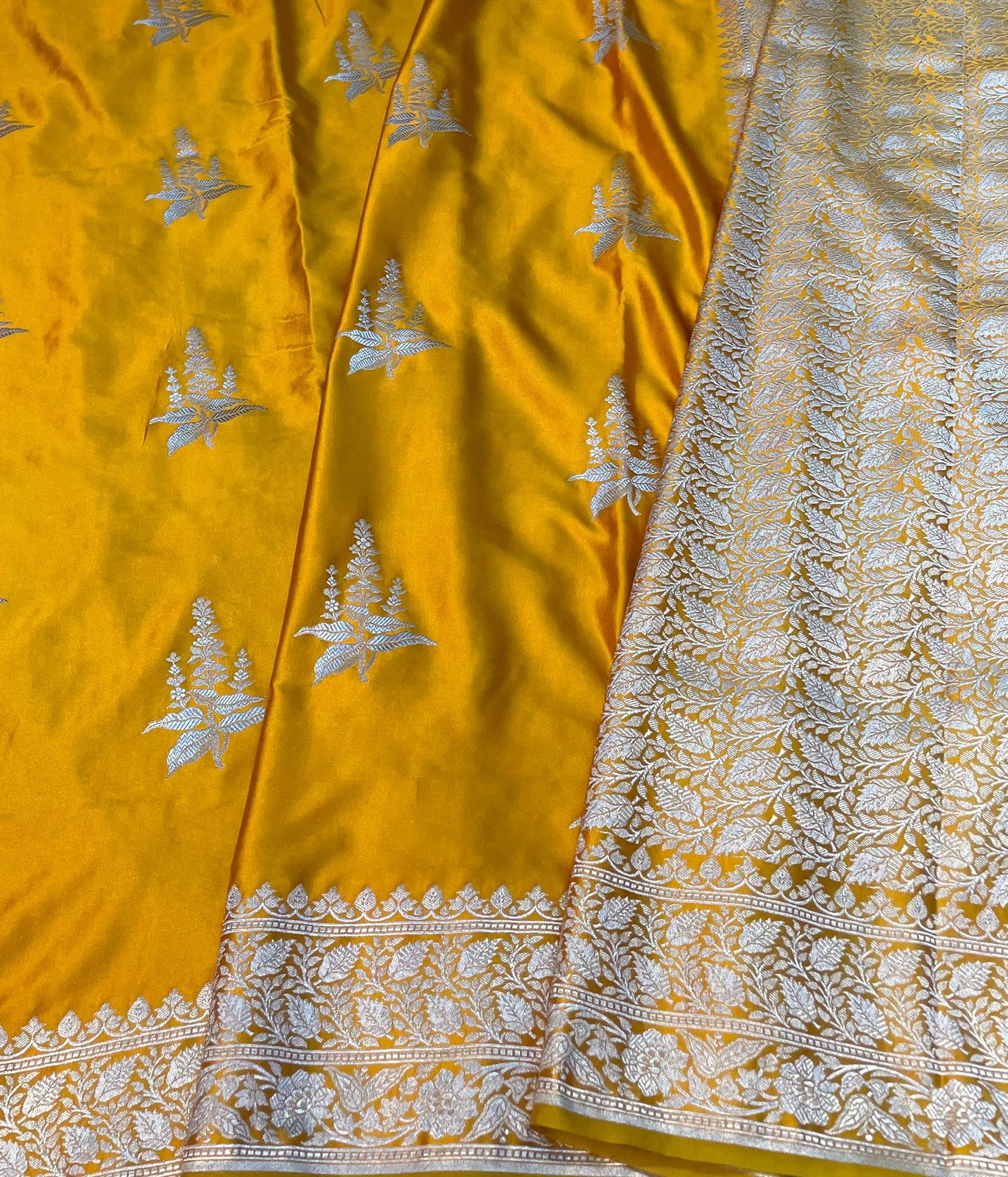 Pure Banarasi Mashru saree code-013