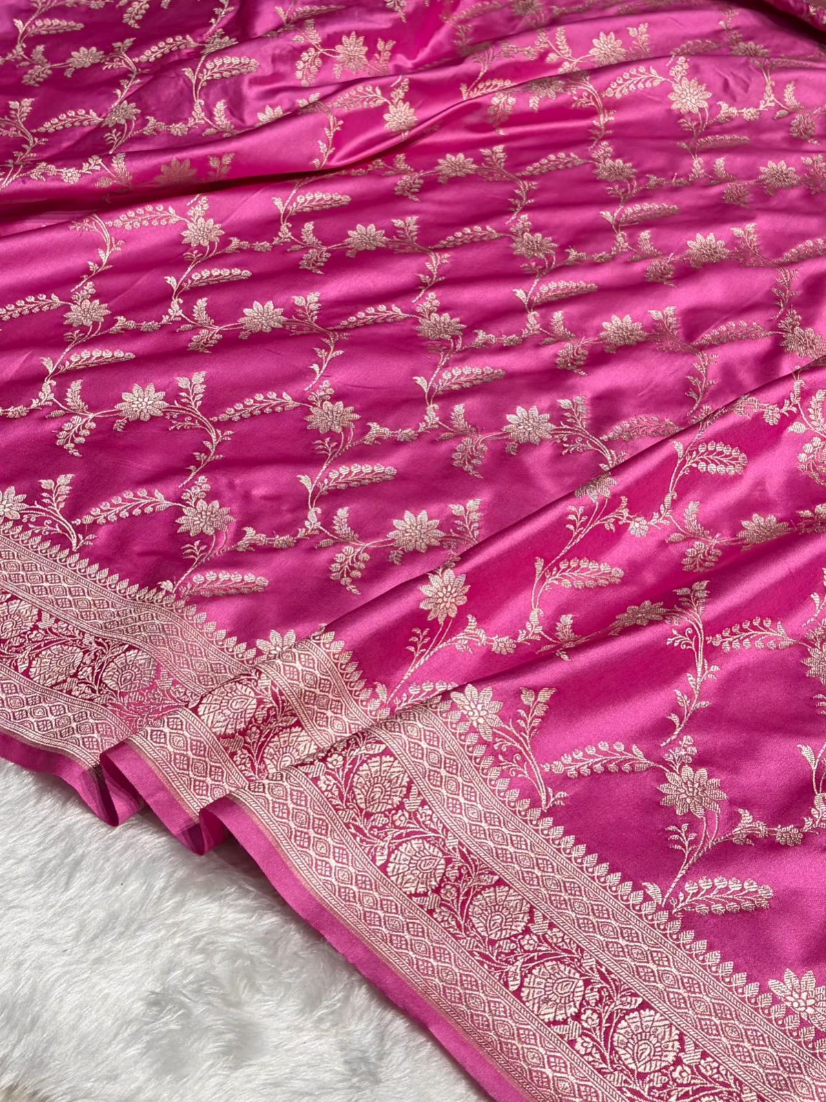 Banarasi Handloom Mashru Saree code-007
