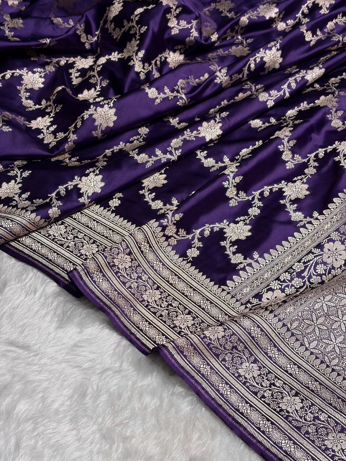 Banarasi Handloom Mashru Saree code-009