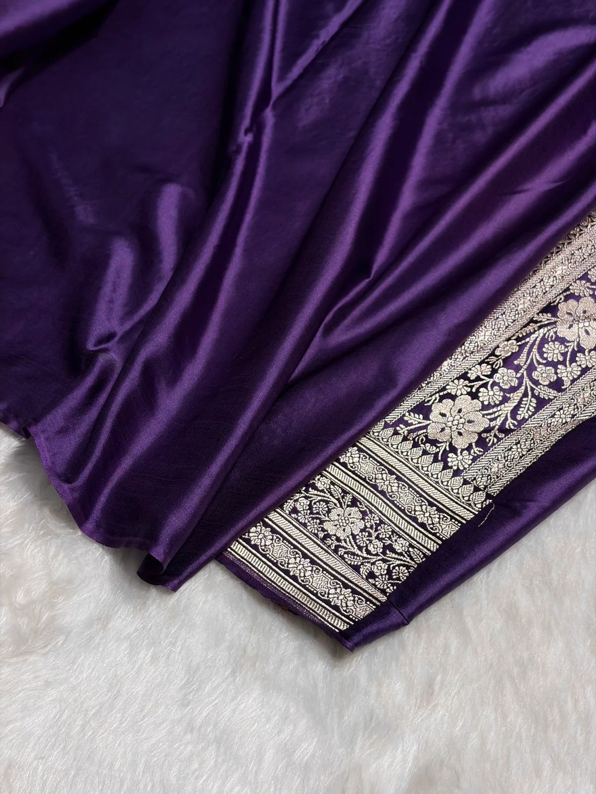 Banarasi Handloom Mashru Saree code-009